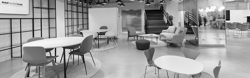 intérieur agence bancaire