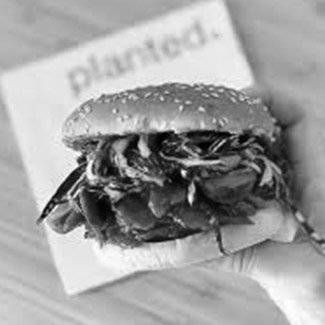 un burger et le logo Planted